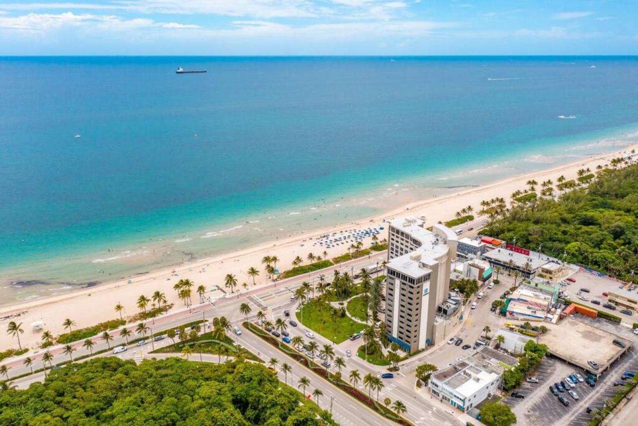 The Purple Pelican Beachfront With Ocean Balcony Unit 3 Форт-Лодердейл Екстер'єр фото