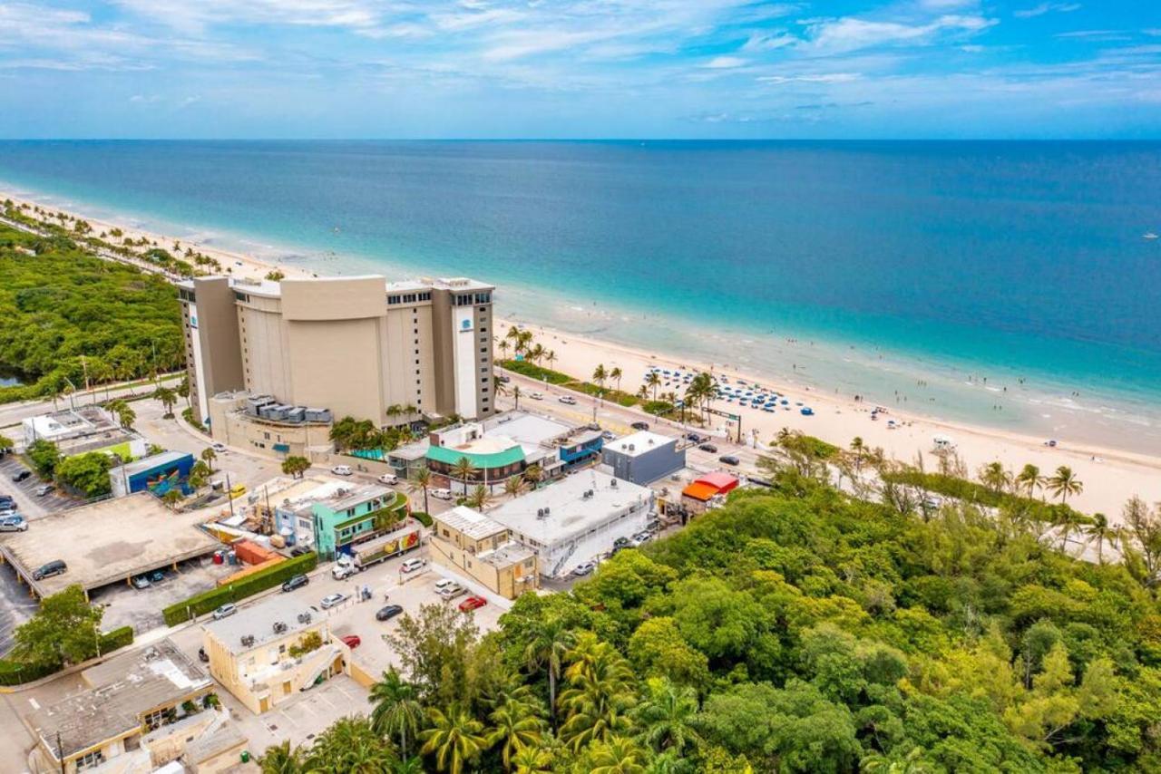 The Purple Pelican Beachfront With Ocean Balcony Unit 3 Форт-Лодердейл Екстер'єр фото